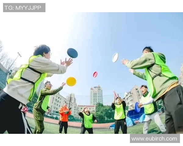 飞盘热潮席卷深圳探访飞盘队的训练与竞技状态MBA 飞盘热潮席卷深圳探访飞盘队的训练与竞技状态MBA