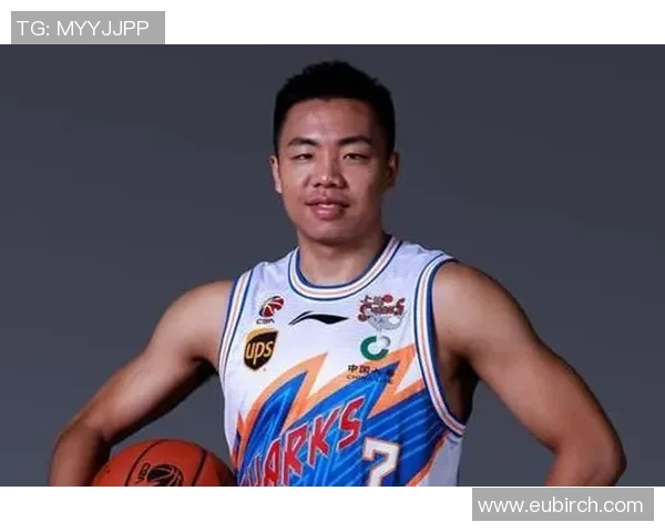 王泉泽：从篮球新星到职业生涯的辉煌征程与未来展望