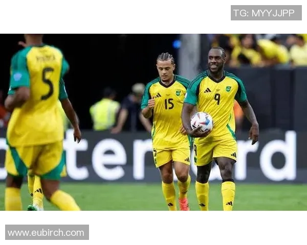 米竞技与圣保罗的历史交锋回顾与战绩分析